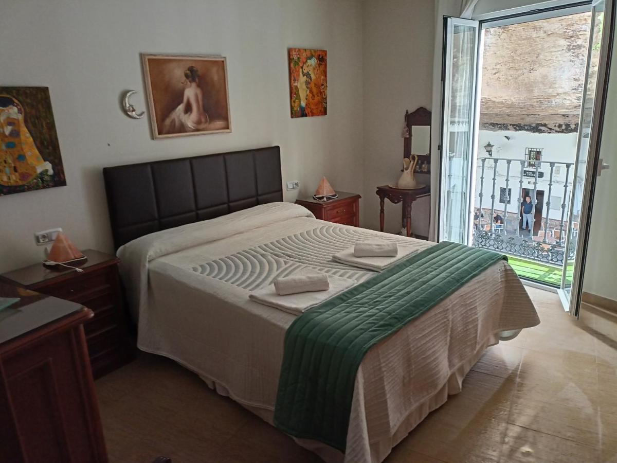 La Casa Del Rio Lägenhet Setenil De Las Bodegas Exteriör bild